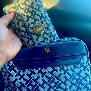 Great bag comes with bill file brand new